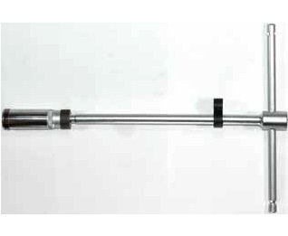 Ключ свечной F-807330016BM: 3/8"магнитный с шаровым карданом, 12-гран. L=300мм S=16мм "FORCE"/30