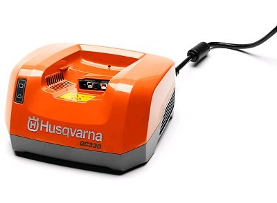 Зарядное устройство Husqvarna QC330